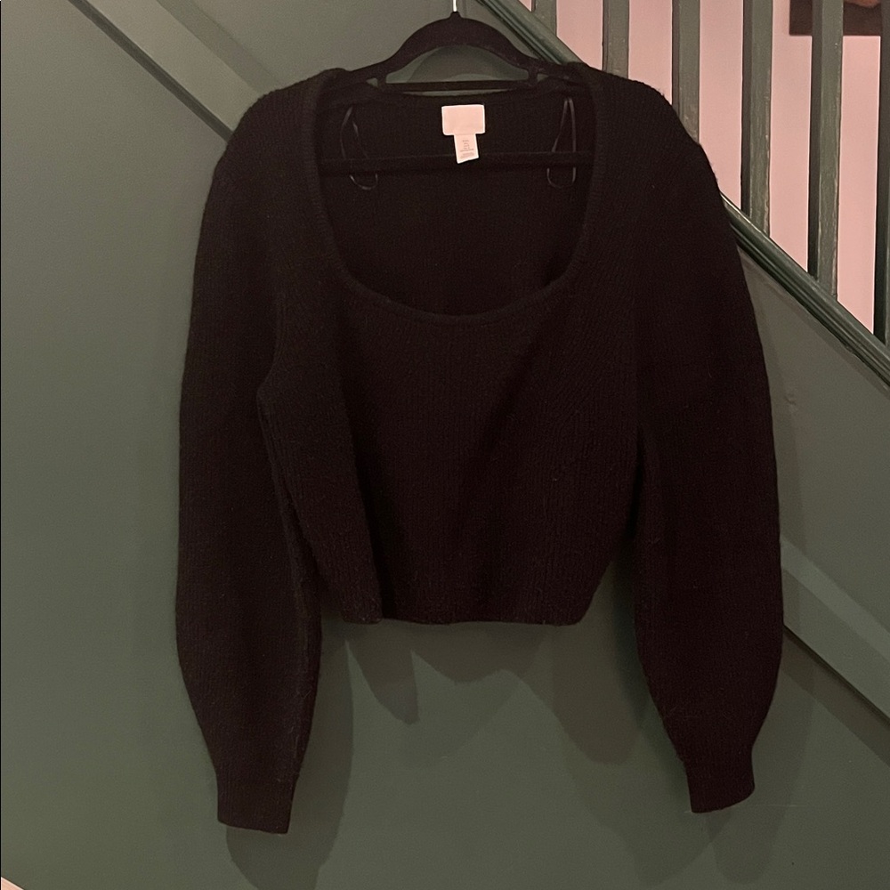 H&M Black Square Neck Cropped Knit Sweater